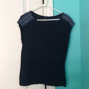 GAP short sleeve top